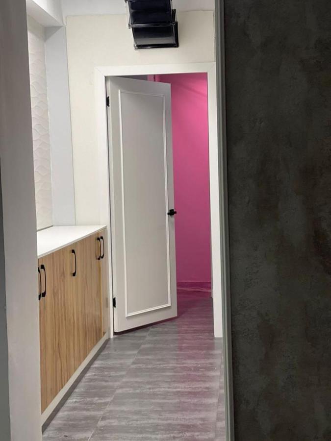אלמטי Hostel Del Luna מראה חיצוני תמונה