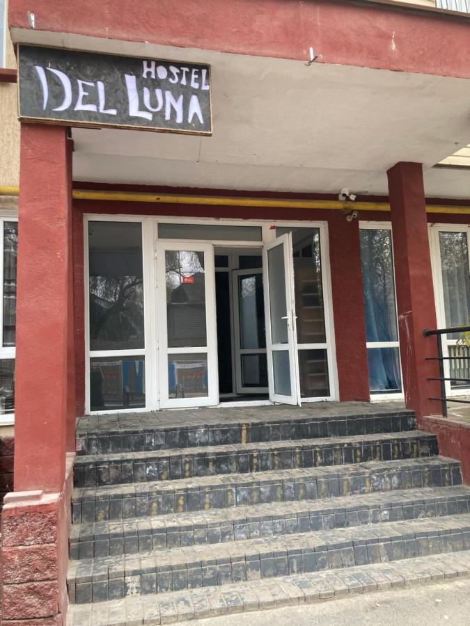 אלמטי Hostel Del Luna מראה חיצוני תמונה