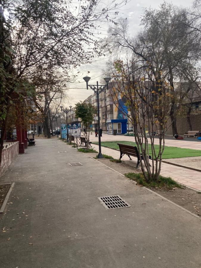 אלמטי Hostel Del Luna מראה חיצוני תמונה